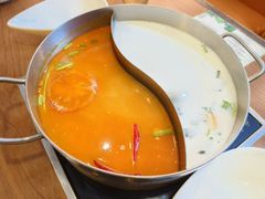 -樾餐厅泰式海鲜火锅(民歌湖店)