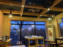 大堂-聚首堂·特色小吃·肘子(什刹海德胜门店)