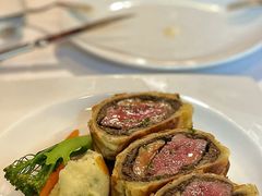 贴心分成3份的牛排-塞纳河法国餐厅(意式风情街店)