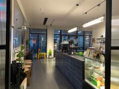 -MOLECULECOFFEE.MANDO 莫勒喝咖啡