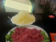 秘制嫩牛肉-三江两海老火锅(北京首店)
