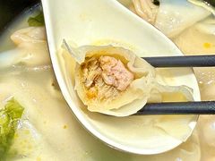 -馋三尺蟹粉小笼(人民广场店)