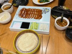 -海派美食·家宴海鲜青岛菜·石锅鲽鱼头(东方城店)