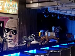 -W20 SHINING Party·K(悦豪和平路店)