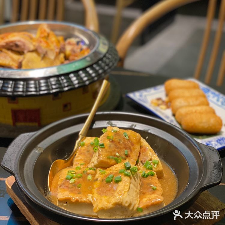 看着四菜一汤吃客家菜‼️在福建没吃上的回顺德吃上了...