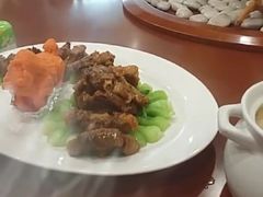 -鹤鸣嘉印象饭店(东市场小区店)