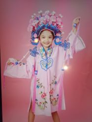 -小熊维尼高端儿童摄影(南山店)