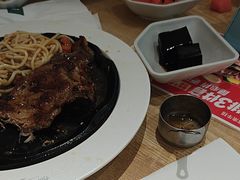 -豪客来牛排(人民东路店)