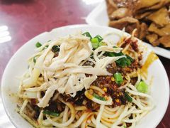 鸡丝凉面-老丘丘(较场口店)