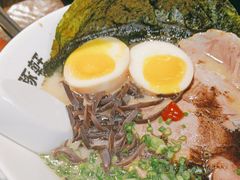 浓厚豚骨海鲜拉面-一豚轩·烧鸟·豚骨拉面(五四路店)