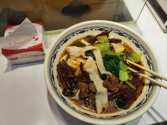 -皖佬板安徽牛肉板面(西站食宝街店)