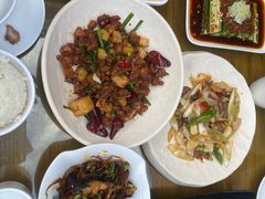 -隔壁老王·家常云南菜(花巷店)