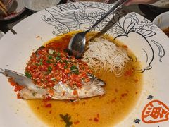 乡里剁椒小鱼头-老湖南民间菜·牛肉十八炒(花都店)