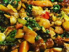 牛蛙鸡翅巴沙鱼牛腩-黄记煌三汁焖锅(1818广场店)