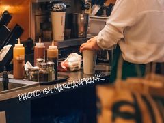 -星巴克(新达汇三林店)