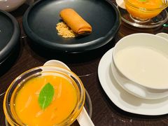 -玥轩YUE HIN(IFS国际金融中心店)