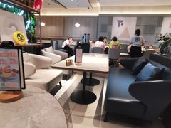-必胜客(尹山湖歌林公园店)
