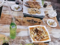 -郑贵初烧烤·烤凤爪的发明者(王家湾店)