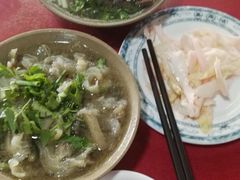 -谢老五跷脚牛肉·非遗传承店