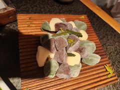 -三出山火锅(南京万象天地店)