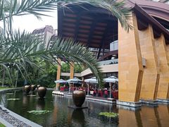 -三亚湾海居铂尔曼度假酒店