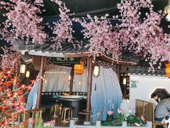 -荷塘秋月·本帮江浙菜(国权路店)