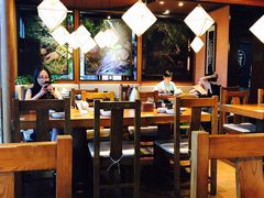 大堂-云海肴·汽锅鸡·云南菜(天山百盛优客店)