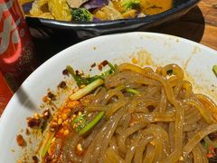 -万记麻辣烫国展总店