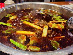-肖肖酸萝卜鱼火锅(总店)