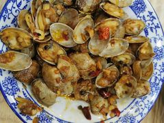 -江城燕子大排档(江汉路步行街店)