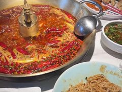-小龙翻大江文化火锅(宽窄店)