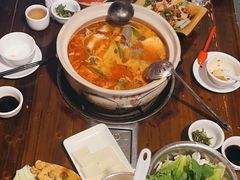 -凯里老街坊酸汤鱼(青云路店)