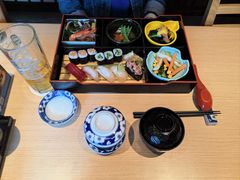 -小山日本料理(电子大厦店)