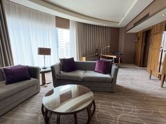 -昆明中心皇冠假日酒店