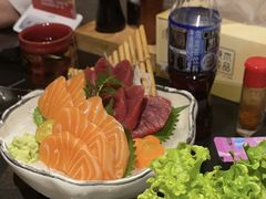 -山川小町·极番烧肉(新地假日广场店)