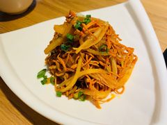 虫草花拌鸭丝-守柴炉烤鸭(科华中路王府井店)