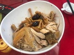 清炖鸡-东馆和天下特色餐饮(工农店)