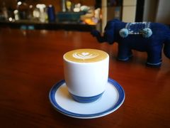 -Be Lived Cafe比例咖啡(摩天轮店)
