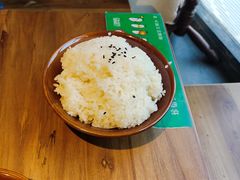 -半步颠小酒馆(繁花中心)