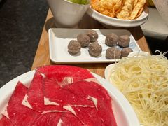 -三人行骨头王火锅(长寿店)