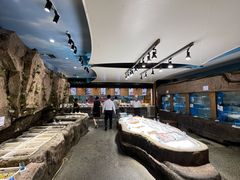 -郑庄脂渣海鲜楼(九水路店)
