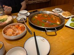 -新凯里酸汤鱼(飞山街店)