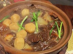 -阿润打边炉·鲜切鸡煲(华漕店)