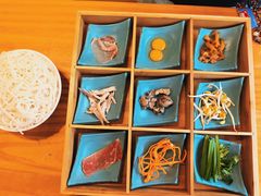 -勺子米线·云南传统小吃市集(四方街店)