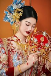 -LOVINA洛维娜婚纱礼服