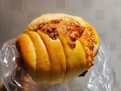 -沁屋面包店(人民东路店)