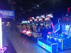 -奇奇乐园(上海仲盛世界商城店)