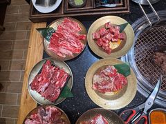 -韩烧牛中牛·甄选黑牛烤肉(黑金店)