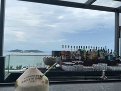 -瑰丽酒店·海吧·天际下午茶·现场DJ·天台酒吧