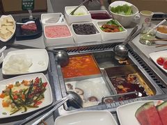 -海底捞火锅(高新万达店)